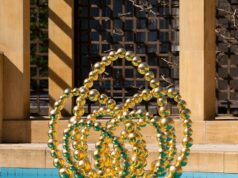 Gold Lotus - Expo: Diary of Happiness-fondation-boghossian-othoniel-gold-lotus-2022-photo Jean-Philippe Robin
